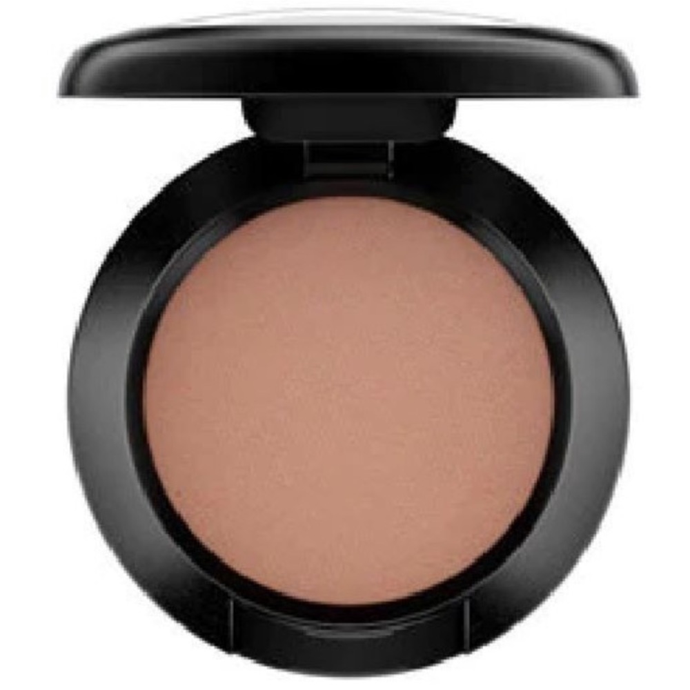 NWT MAC Cosmetics Soft Brown Matte Eye Shadow